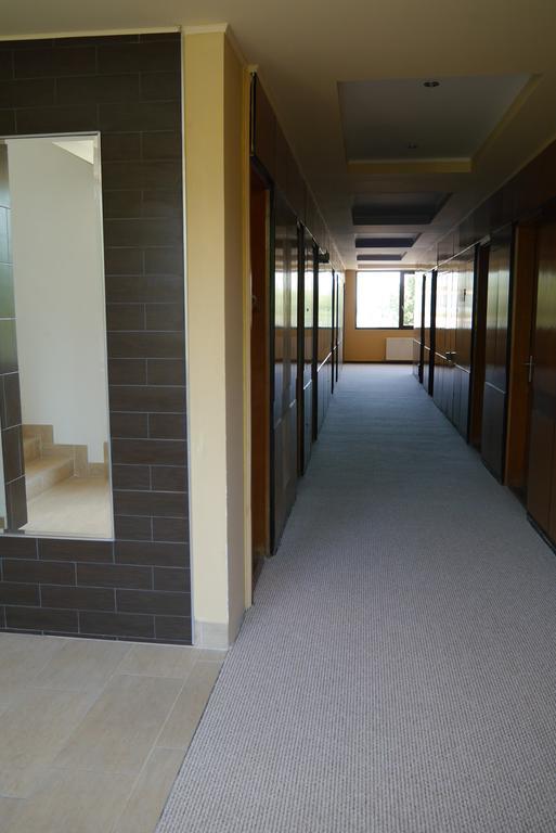 באלאטונפורד Hotel Tagore מראה חיצוני תמונה
