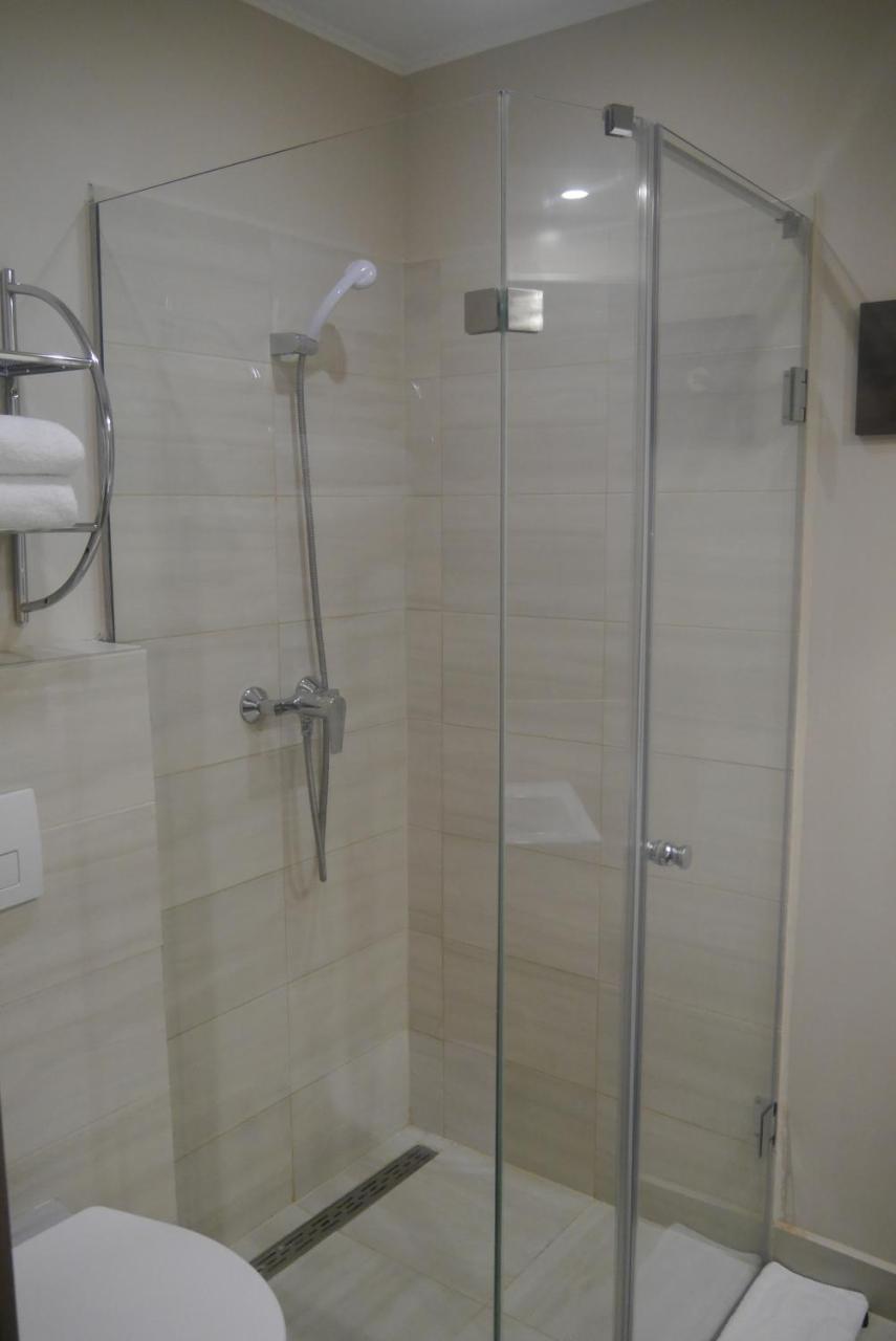 באלאטונפורד Hotel Tagore מראה חיצוני תמונה